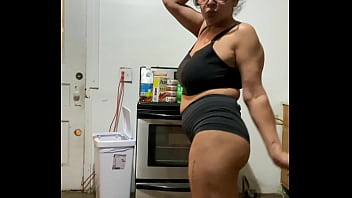 Hot sexy Dominican MILF Anna Maria dancing in black outfit add me on twitter @annamariawny